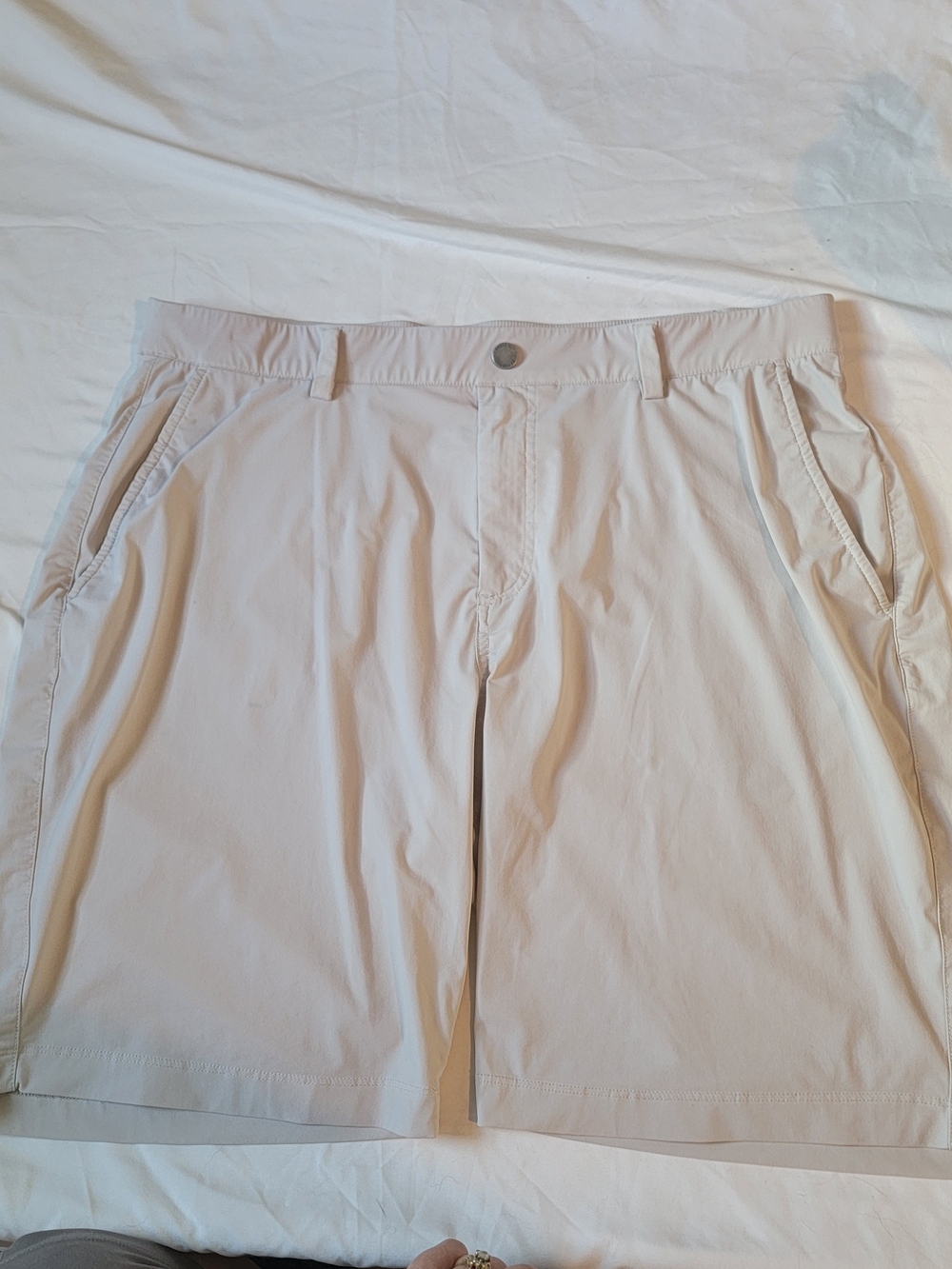 Redvanly Light Beige Men's Performance Shorts